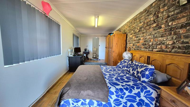 3 Bedroom Property for Sale in Dana Bay Western Cape